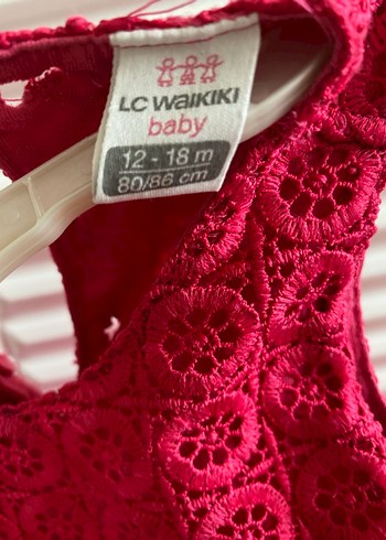 LC Waikiki Fuşya tüllü elbise