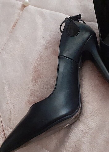 Siyah stiletto