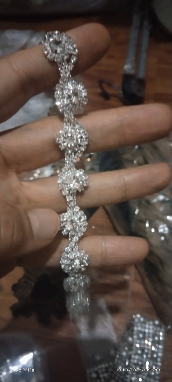 ütüle yapışan taşli aplikler - Görsel 2