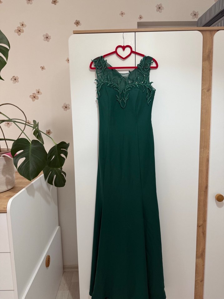 Yeşil Nakışlı Uzun Kadın Abiye Elbise - Görsel 3