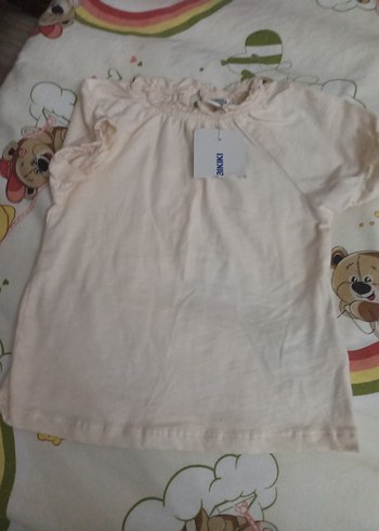 LC Waikiki Kız Çocuk Beyaz Fırfırlı Kısa Kollu Tişört