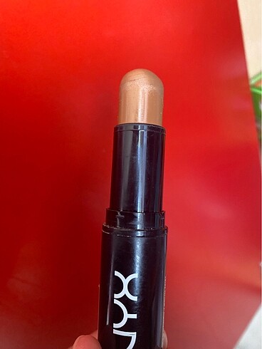  Beden Nyx stick bronzer / kontür