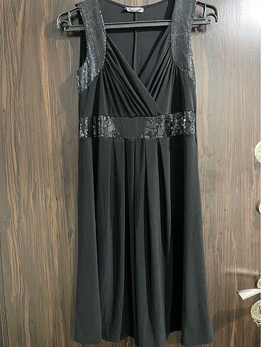44 Beden siyah Renk Kısa elbise