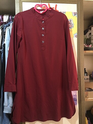 Kırmızı tunik