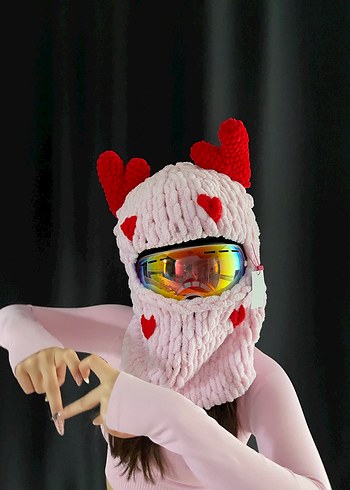 Renkli Kalp Desenli Örgü Kadın Bere balaklava - Görsel 3