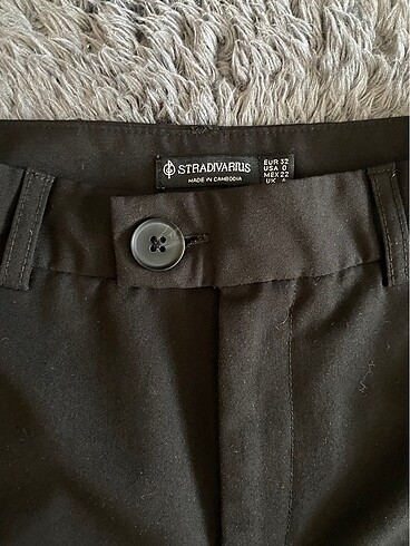 STRADIVARIUS PANTOLON