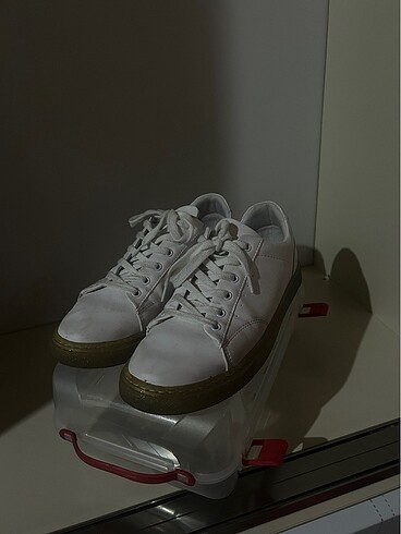 Bershka Sneakers