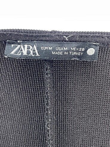 m Beden siyah Renk Zara Uzun Elbise %70 İndirimli.