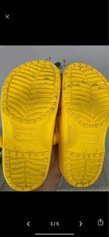 37,5 Beden Crocs