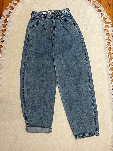 xs Beden Bershka Balon Jean