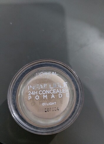 loreal ınfallıble concealer pomade 