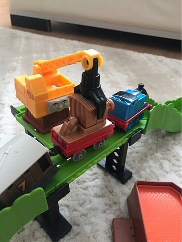  Beden Fisher Price Tren Yolu