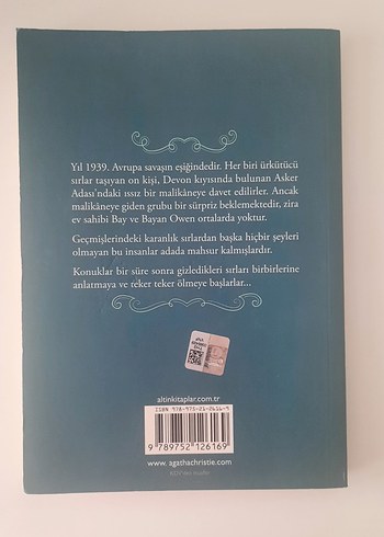 Agatha Christie - On Kişiydiler Romanı