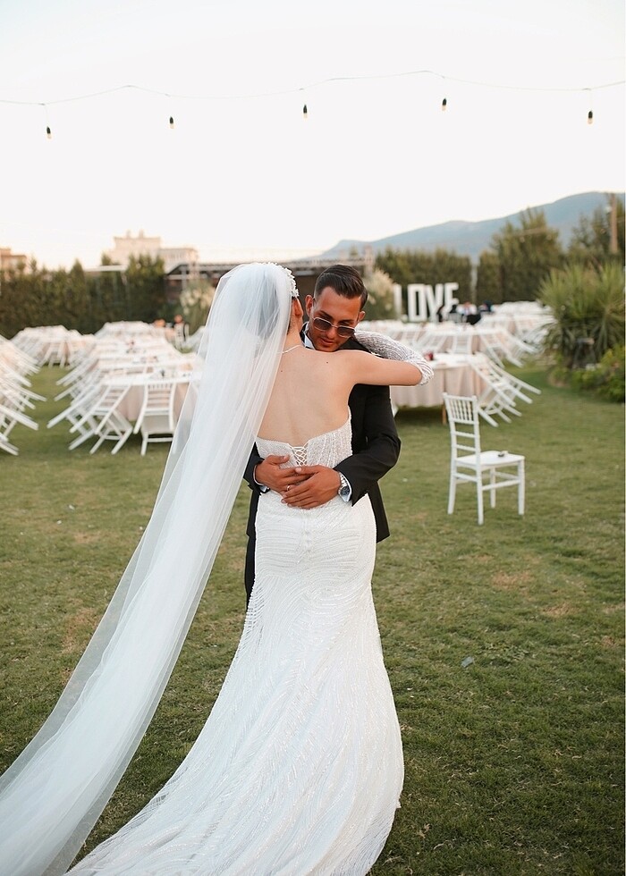 Çıkarabilir Eteğiyle Hem Balık Hem Helen Gelinlik Modeli - Görsel 3