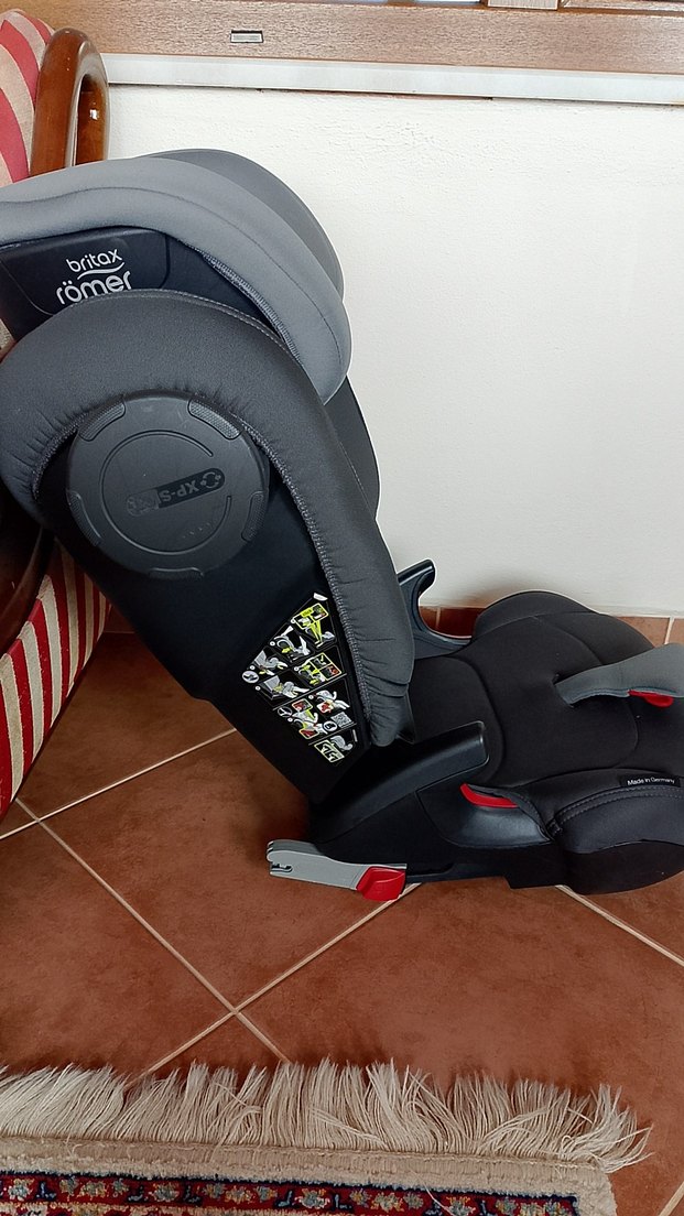 Britax Römer Gri Çocuk Araç Koltuğu - Görsel 3