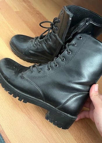 37 Beden siyah Renk Siyah Deri Bağcıklı Gotik Stiletto Bot