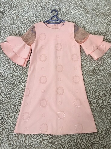 Pudra rengi 11-12yaş kız çoçuk elbisesi