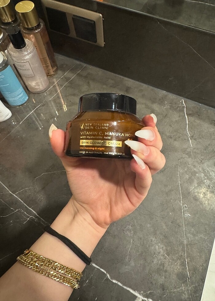 New Zealand Skin Clinic manuka balı nemlendirici - Görsel 3