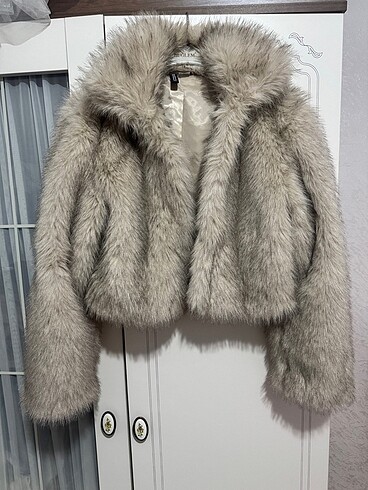 H&M kürk