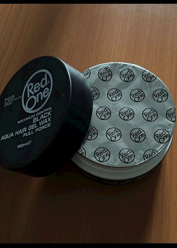 Red One Siyah Aqua Saç Jeli Wax 150 ml - Görsel 2