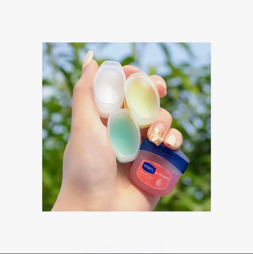 Royal Paris Çilek Dudak Balmı - Görsel 4