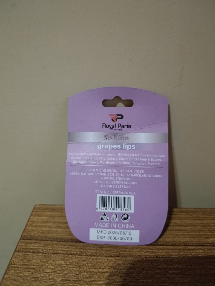 Royal Paris Üzüm Dudak Balmı - Görsel 2