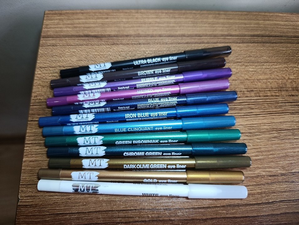 Renkli Yağlı Göz Kalemleri - Görsel 4