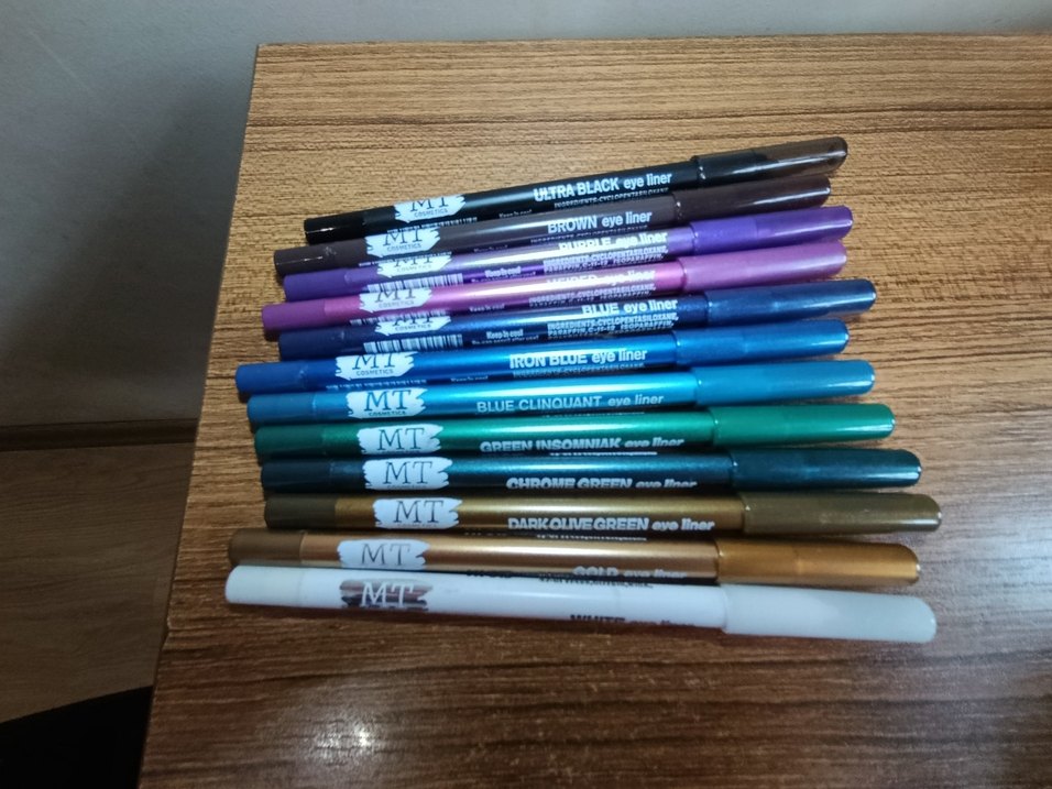 Renkli Yağlı Göz Kalemleri - Görsel 5