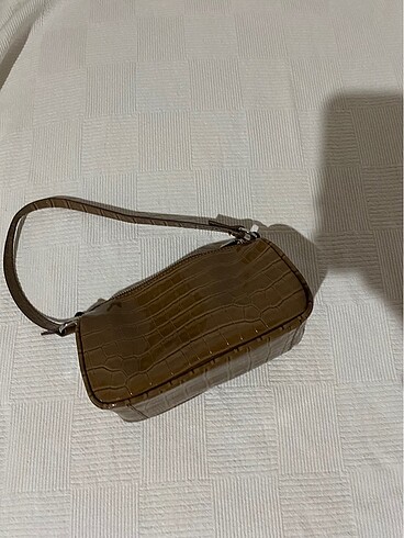  Beden Mango çanta