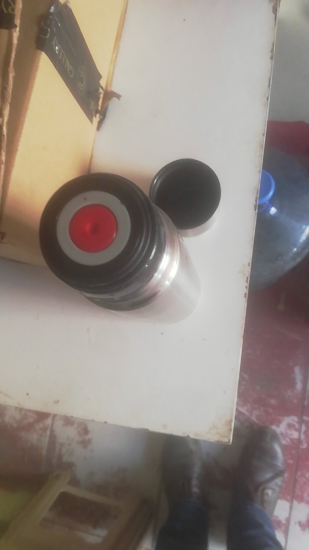 Kırmızı Çocuk Termos Şişesi - Görsel 2