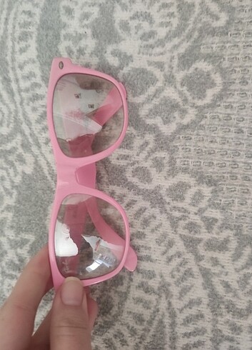 Ray-Ban pembe gözlük 