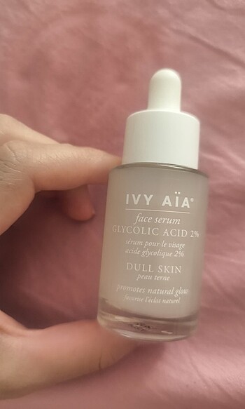 ivy aia marka Kollejen yüz serumu