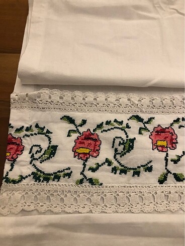 Kanaviçe runner