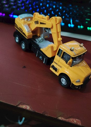 Sarı Renkli Oyuncak Ekskavatör - Görsel 3