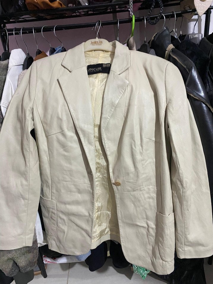 Düğmeli bej Deri Kadın Ceket - Görsel 4