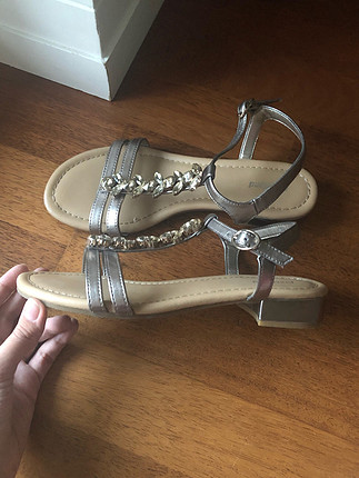 Swarovski taşlı zarif sandalet 