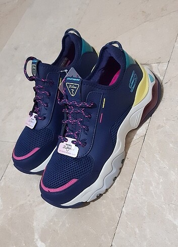 Skechers D'lites Kadın spor ayakkabı 