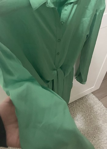 Saten Yeşil Kadın Elbise - Görsel 3
