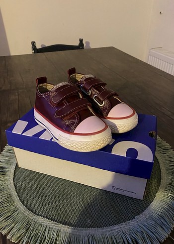 Vicco cırtlı converse