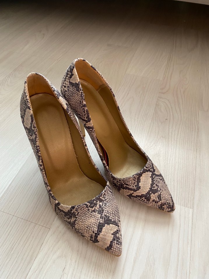 Stiletto - Görsel 2