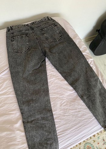 Gri Bol Yırtık Kadın Kot Pantolon - Görsel 2