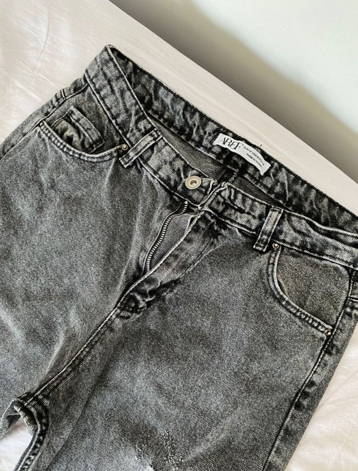 Gri Bol Yırtık Kadın Kot Pantolon - Görsel 4