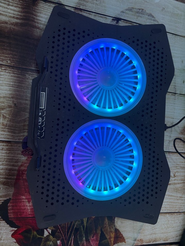 Rampage RGB Laptop Soğutucu Stand - Görsel 5