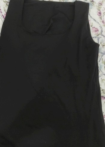 Siyah Drapeli Kadın Atlet - Görsel 2