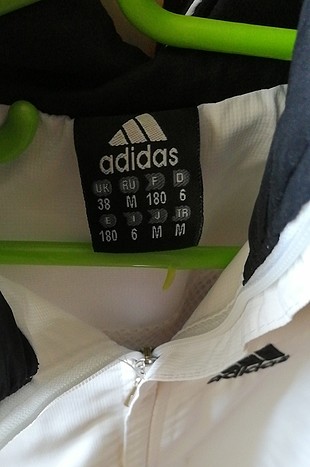 m Beden Adidas eşofman 