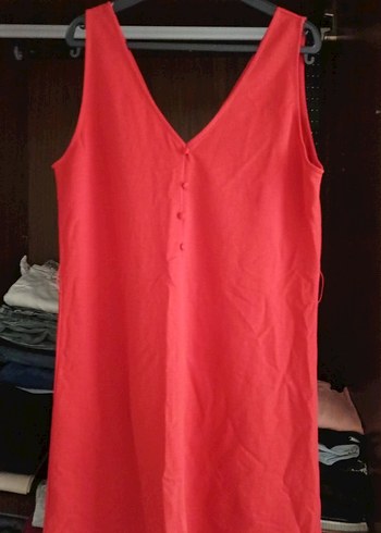 kırmızı elbise - Görsel 3