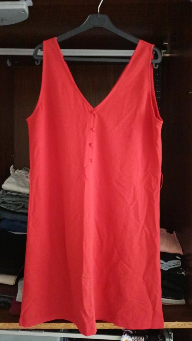 kırmızı elbise - Görsel 3