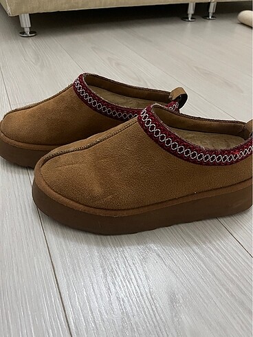 39 Beden Ugg bot