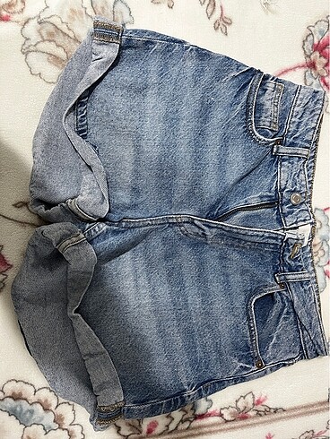 H&M şort