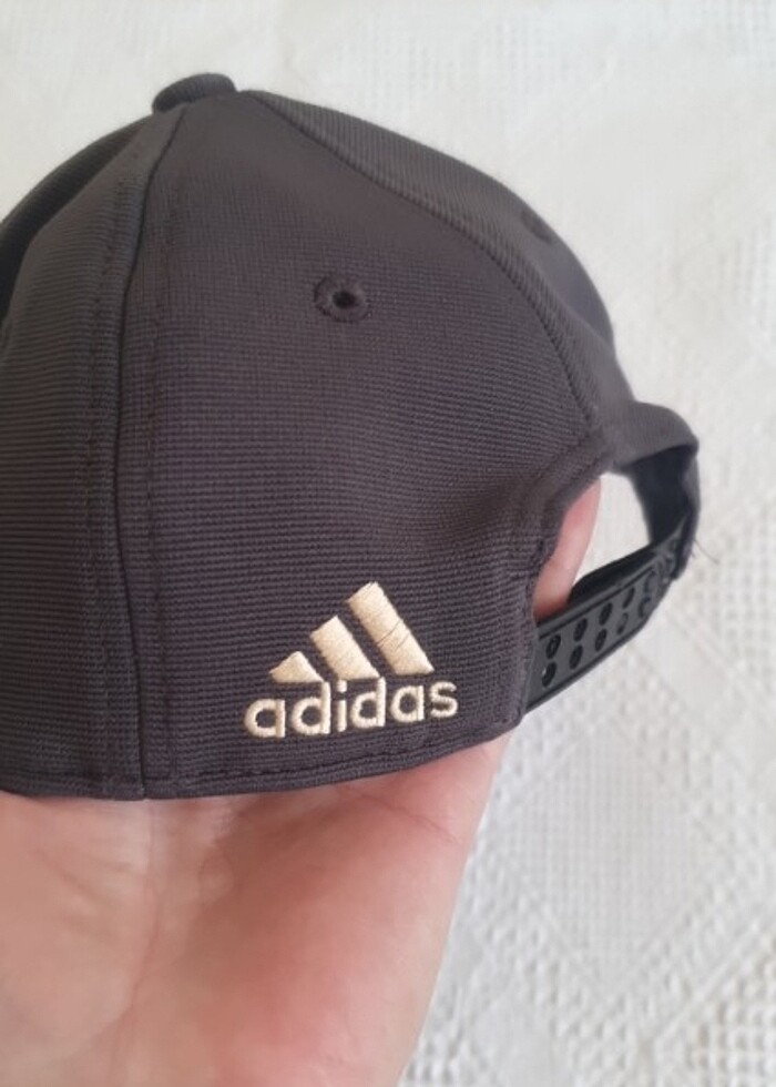 Adidas şapka - Görsel 5